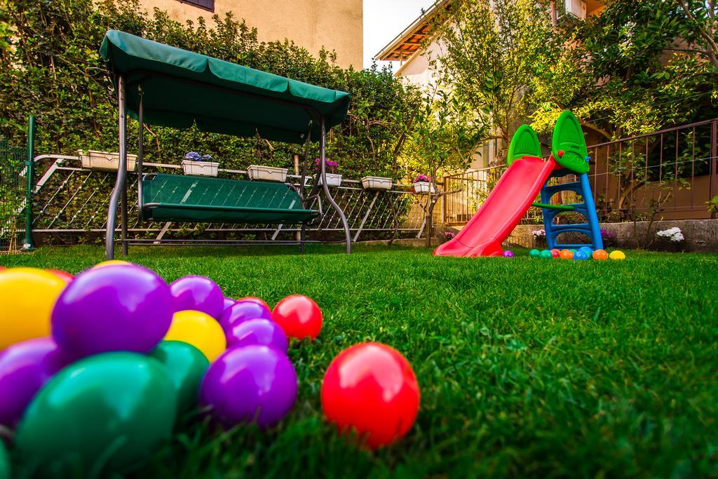 Apartamento Apartman Nikolic 2 Kaštela Exterior foto
